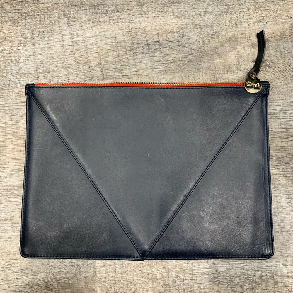 CLARE V. Flat Clutch